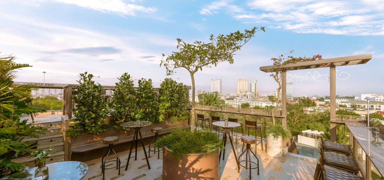 Signature Vietnam | In Fabric & Folklore