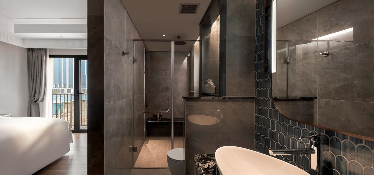 Signature Vietnam | In Fabric & Folklore