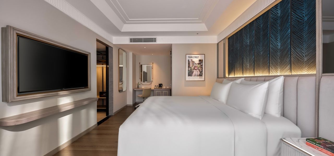 Signature Vietnam | In Fabric & Folklore