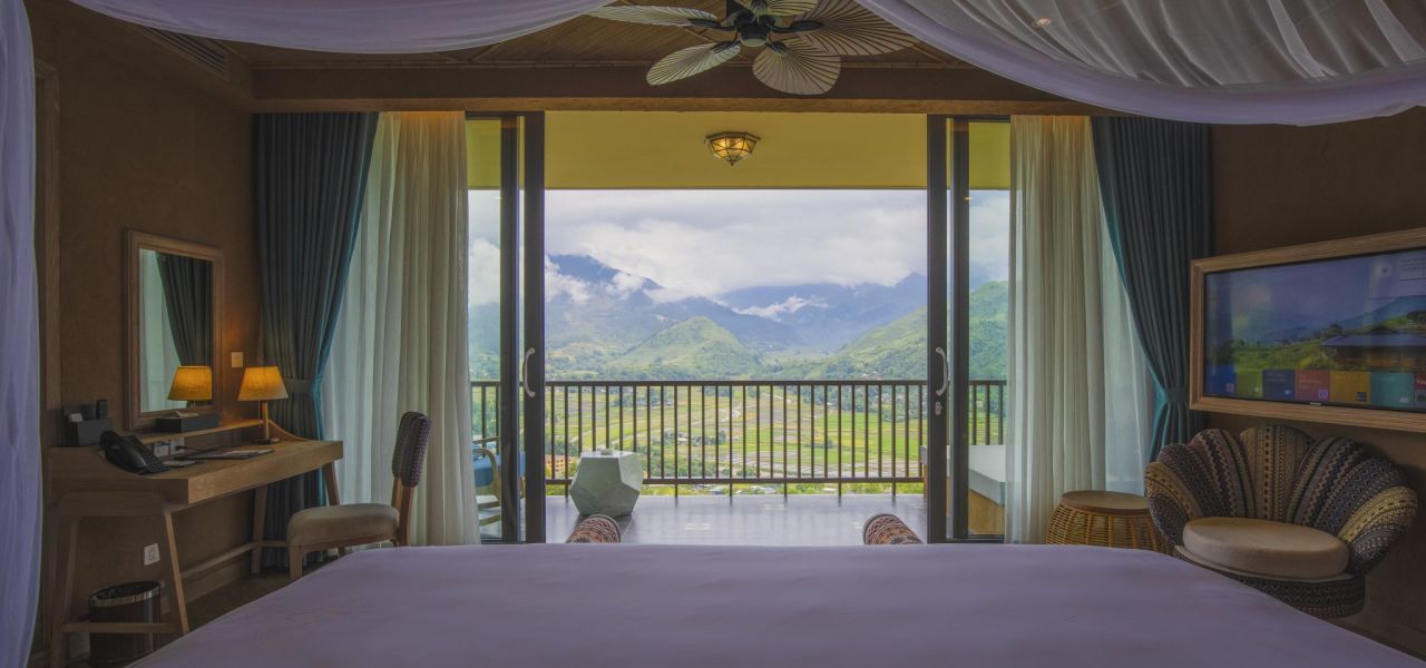 Signature Vietnam | In Fabric & Folklore