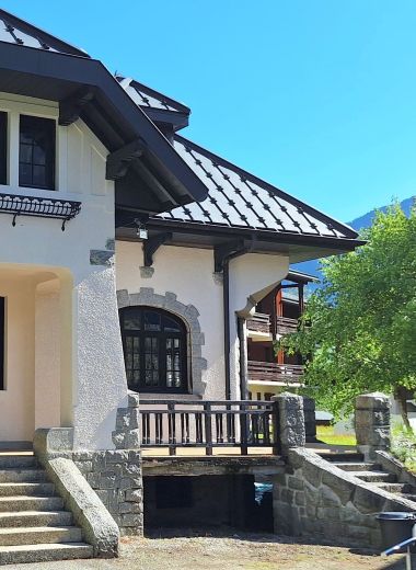 What to Expect on Your First Small-Group Adventure  