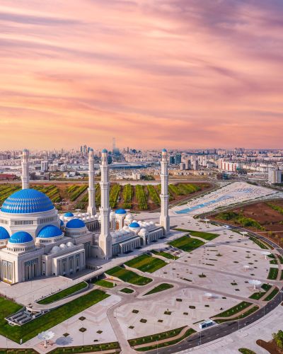 nursultan kazakhstan largest mosque central asia