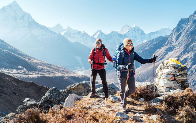 trekking himalayas