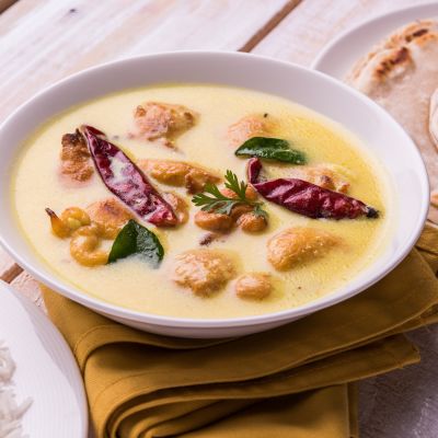North India's popular food Kadhi Pakoda with laccha paratha