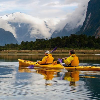 Is New Zealand safe? Kayaking in Milford Sound