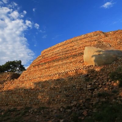 Ruins-of-Khami-near-Bulawayo-thing to do in Zimbabwe - History of Zimbabwe