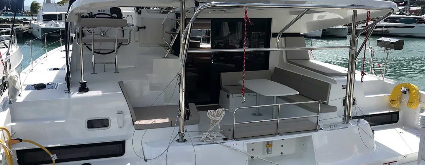 Sunsail 424 Aft