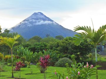 What a Pa-Lava: Best Volcano Holidays