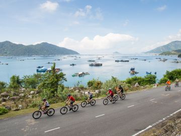 Bun Cha & Biking in Vietnam