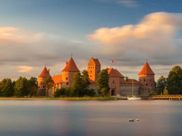 Old castle at sunset time, Trakai, Lithuania