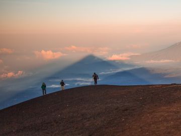 Indonesia Volcano Trek