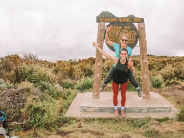 CarlyRowena Kilimanjaro Climb