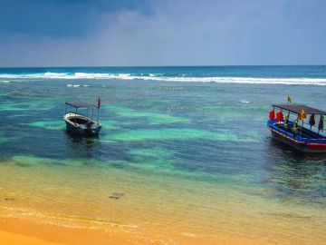 sri lanka beach