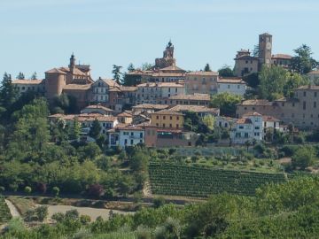 Walking the Wine Villages of Piedmont