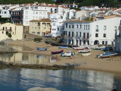 Contrasts of Catalonia (Catalunya) Cycling – Short Break