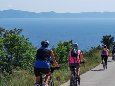 Cycling towards Zuljana, Croatia