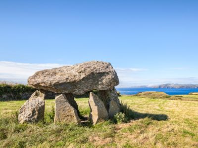 carreg_samson