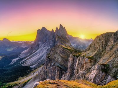 Classic Dolomites – Premium Adventure