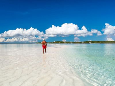 White sand beach in Abacos