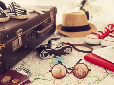 The 7 Best Travel Accessories for Seniors