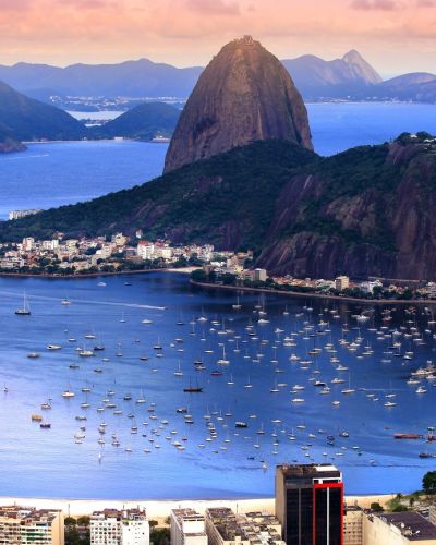 Der Zuckerhut, eine ikonische Sehenswürdigkeit in Brasilien