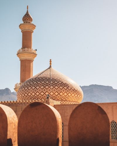 Oman: Mountains, Fortresses and Desert Tour
