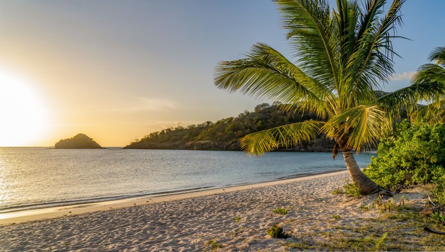 Antigua Deep Bay