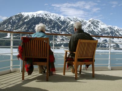 Cruise-Deck-Senior-Couple