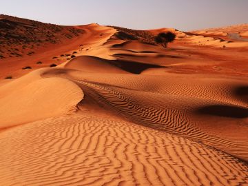 Exploring the Red Sand Dunes in Saudi Arabia for first-time visitors