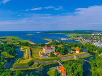 Walks of the Baltics and Finland