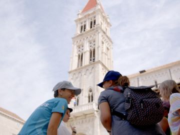 Backpack travel group hotsell