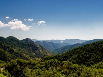 troodos_panorama - shutterstock_494165443