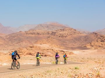 Petra & Wadi Rum by Bike