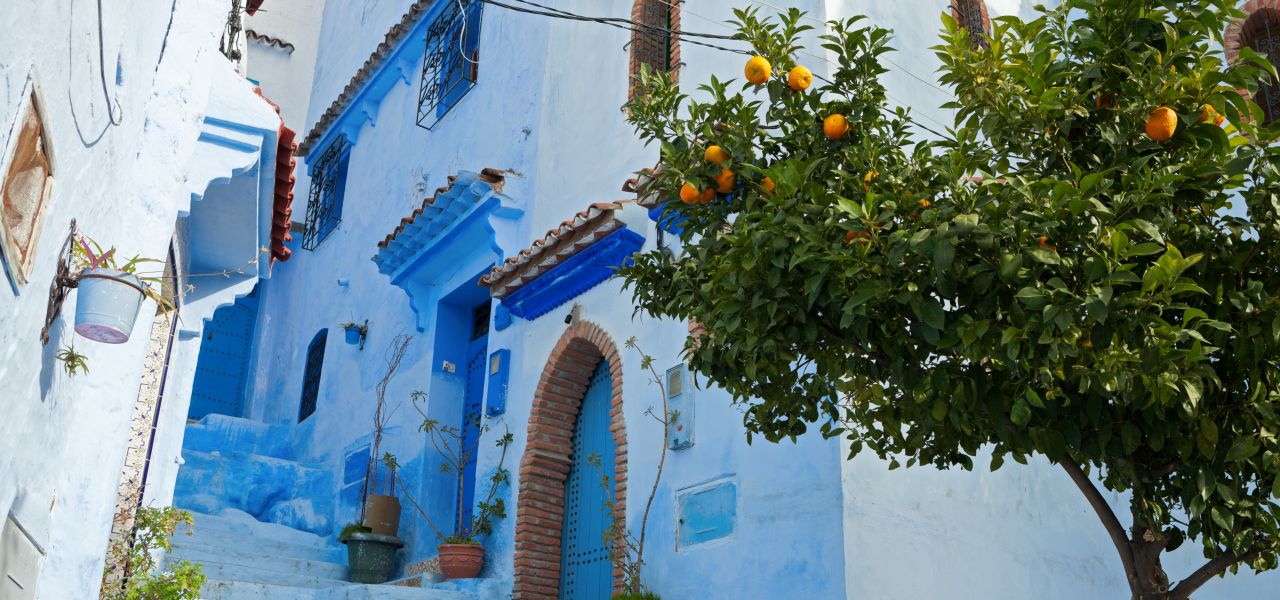 Narrow alleyway in the medina, Chefchaouen