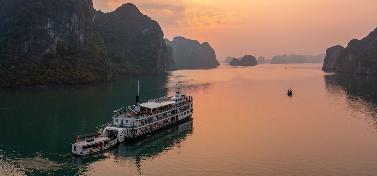 Vietnam & Angkor – Premium Adventure