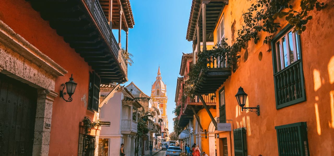Colombia: Culture, Coffee & Caribbean