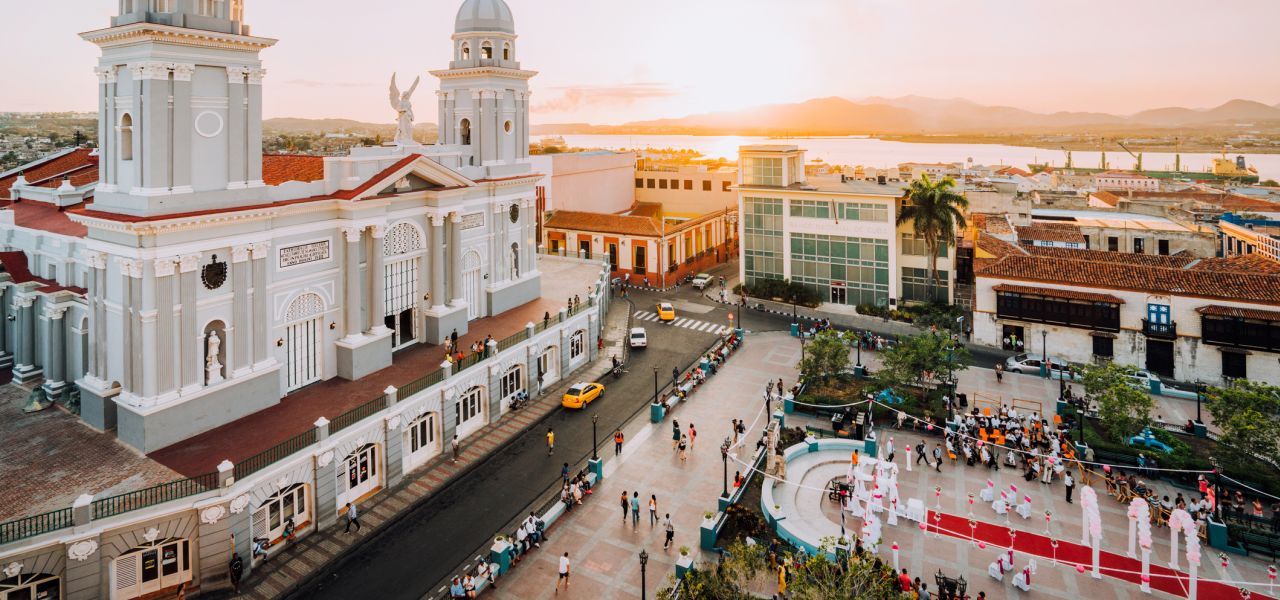 Cuba: La Isla Grande