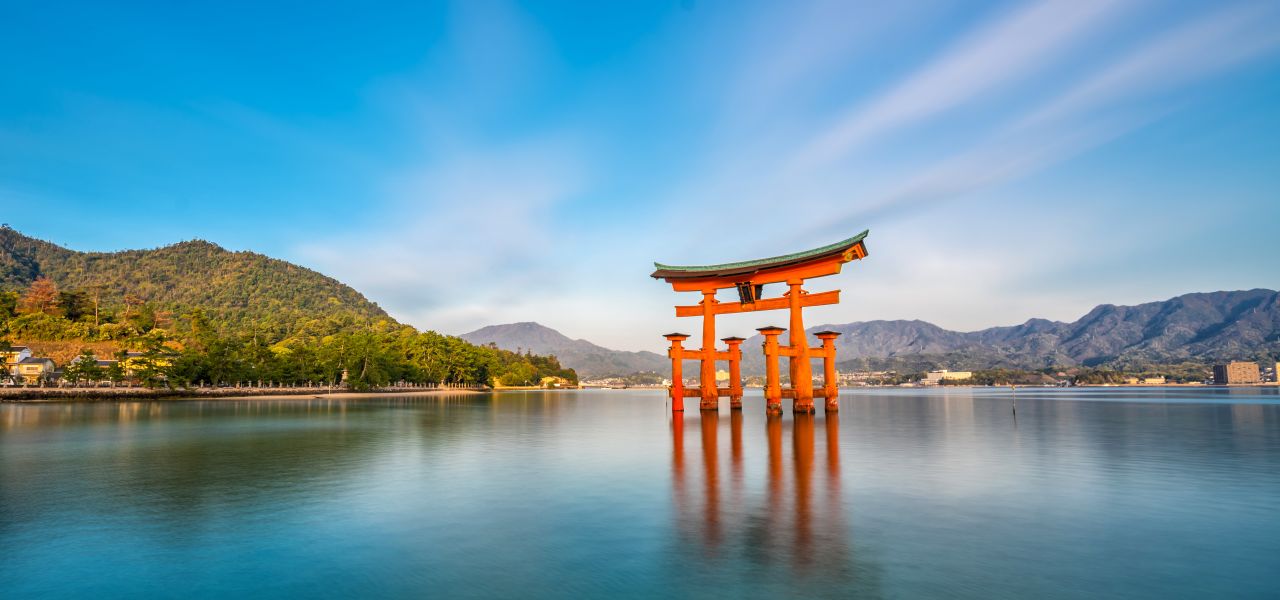 Through the Heart of Japan: Tokyo to Fukuoka Cruise – Premium Adventure