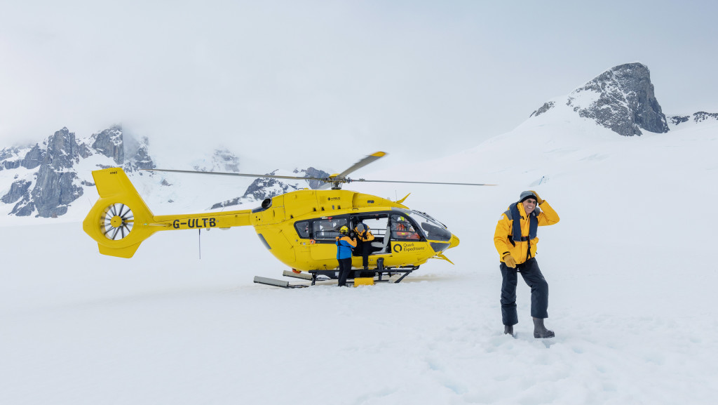 Antarktis per Hubschrauber: Eisberge, Berge und abgelegene Gebiete