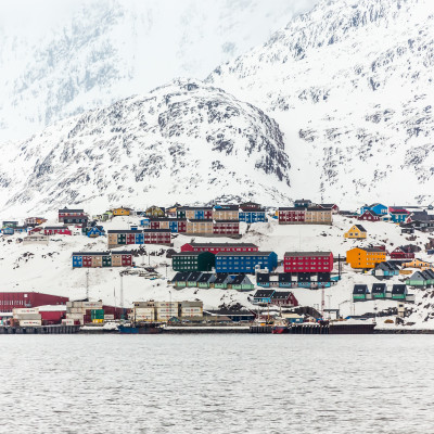 Gems of West Greenland: Fjords, Icebergs and Culture