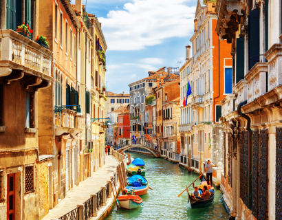 Northern Italy Tour: Cities, Dolomites, and Lake Como