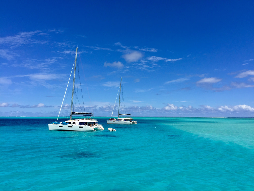 tahiti catamaran