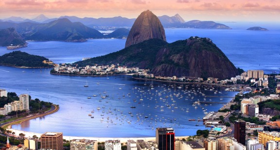 Der Zuckerhut, eine ikonische Sehenswürdigkeit in Brasilien