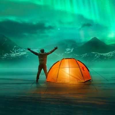 Best time to visit Iceland - View the Northern Lights