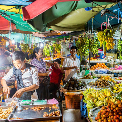 Phnom Penh Sehenswürdigkeiten: Der Nachtmarkt