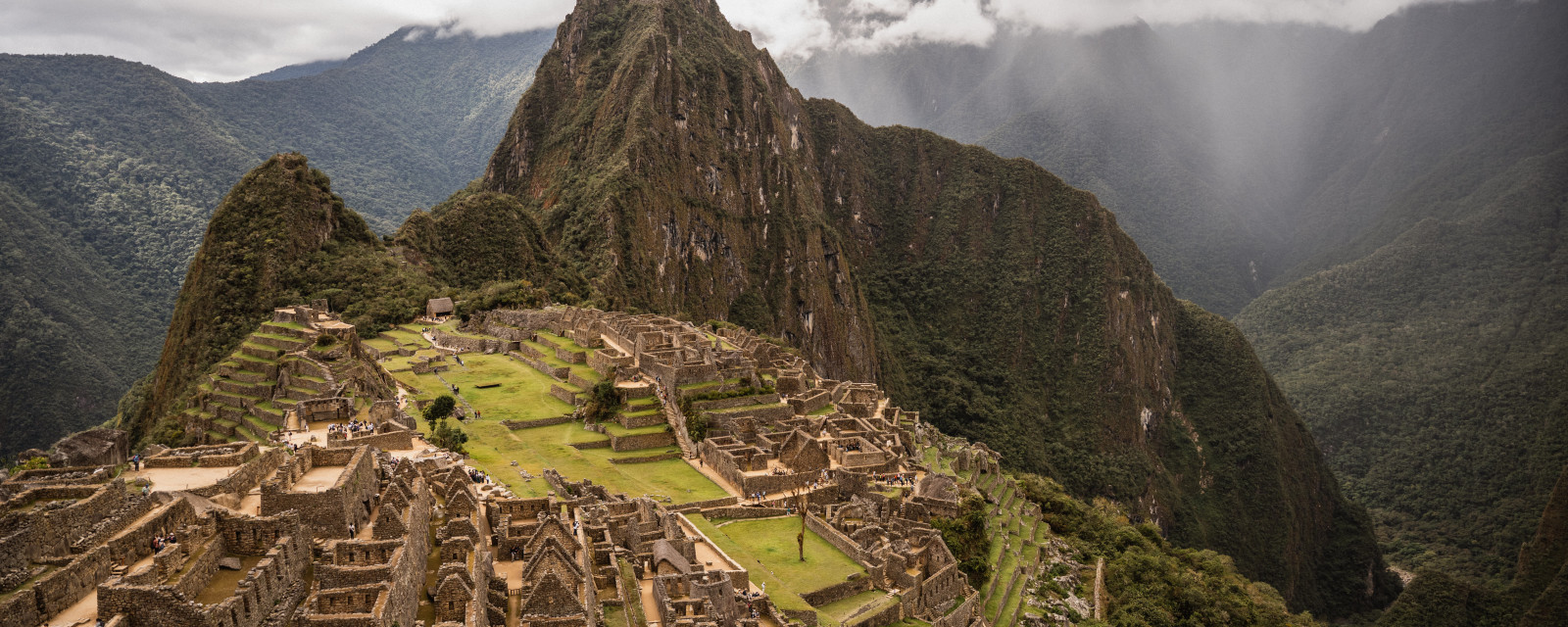 Around the World: A Luxury Tour By Private Jet – October 25, 2027