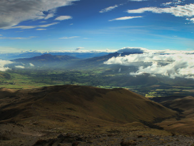 Fabian Franke: Schritt, Schritt, Eispickel, Pause – der Vulkan Cotopaxi in Ecuador