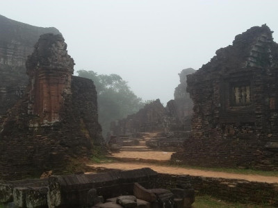 Isabel Eberle: Vietnam – Land der Gegensätze, Land der Freiheit