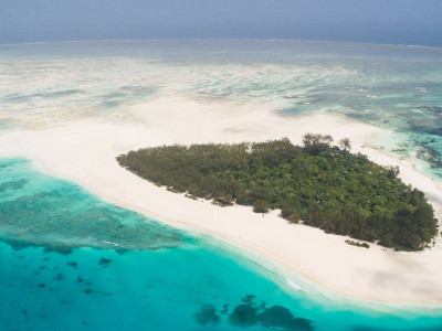 Beach at hotel Mnemba Island Lodge, Zanzibar, Tanzania African islands trip