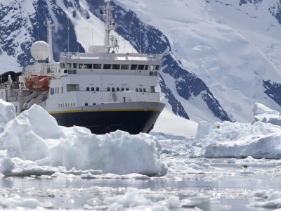 Antarctica Tour